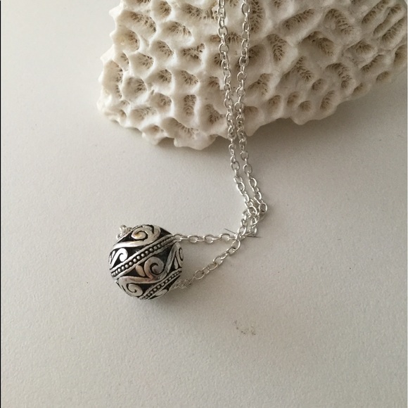 FINAL 💋Ball Necklace, Simply/Elegant Filigree - Picture 4 of 8